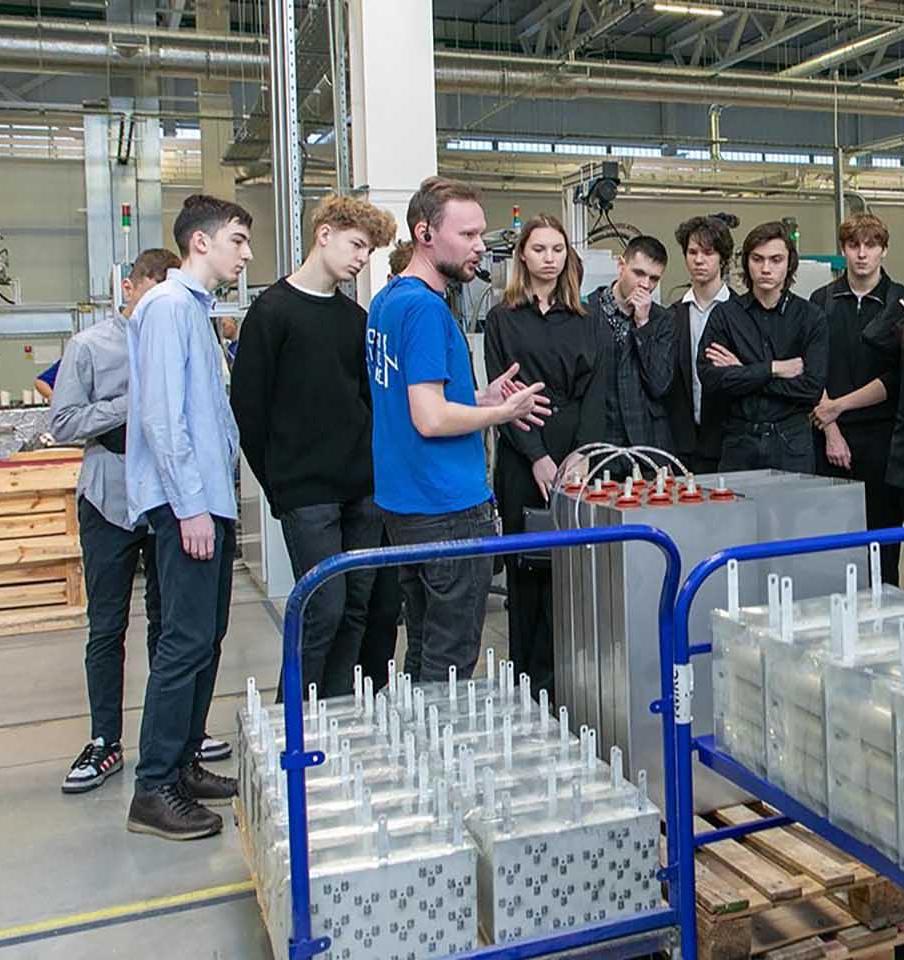 Более 13 тысяч учащихся Москвы посетят с экскурсиями столичные предприятия