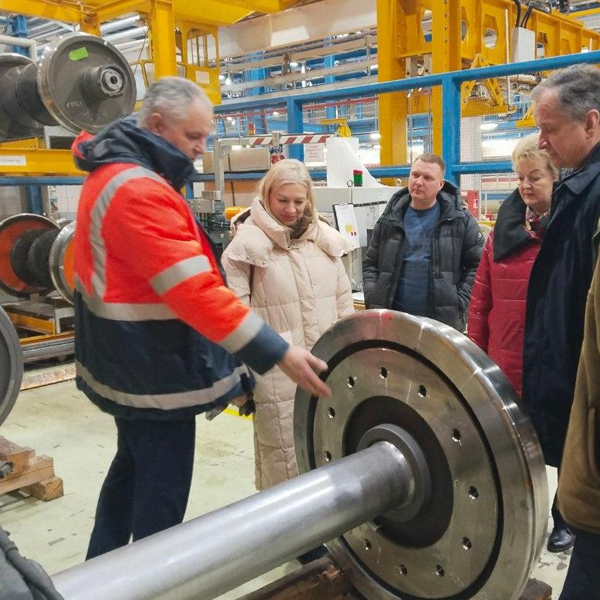 Выпускники колледжа Петербурга пройдут практику на&nbsp;поездах &laquo;Ласточка&raquo;
