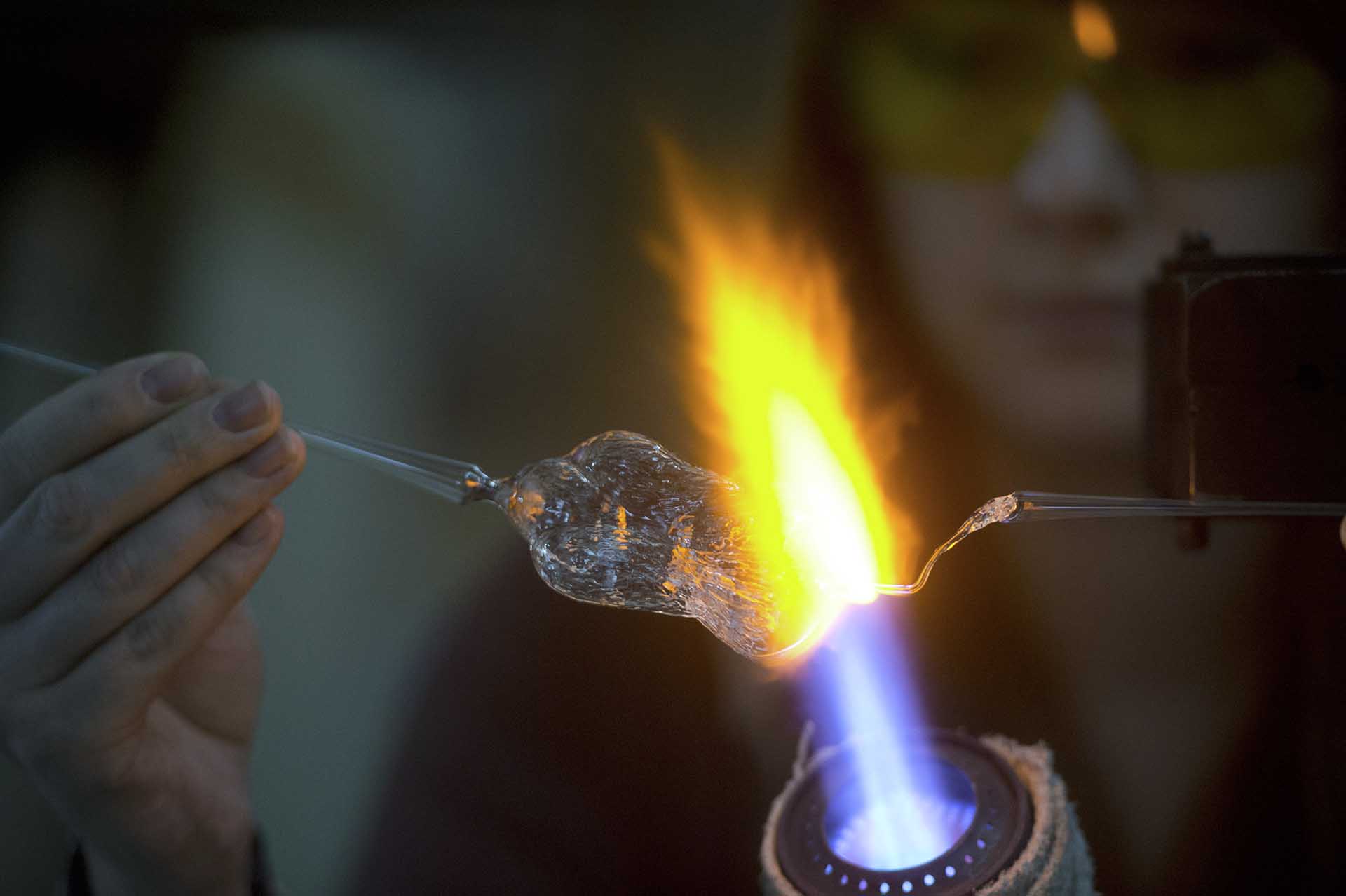 Мастер стекла и воздуха: где получить уникальную профессию